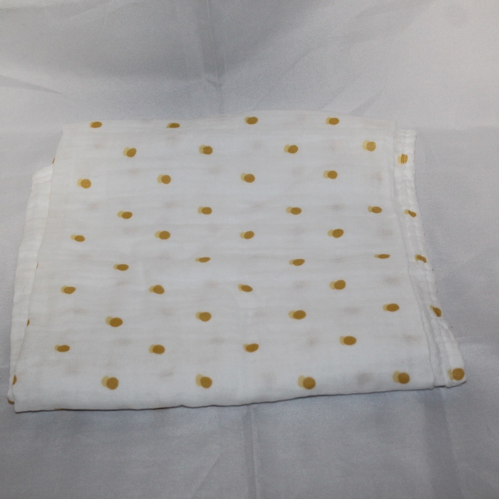West Elm JPMA 100% Organic Cotton.  Sz. 47"x47"